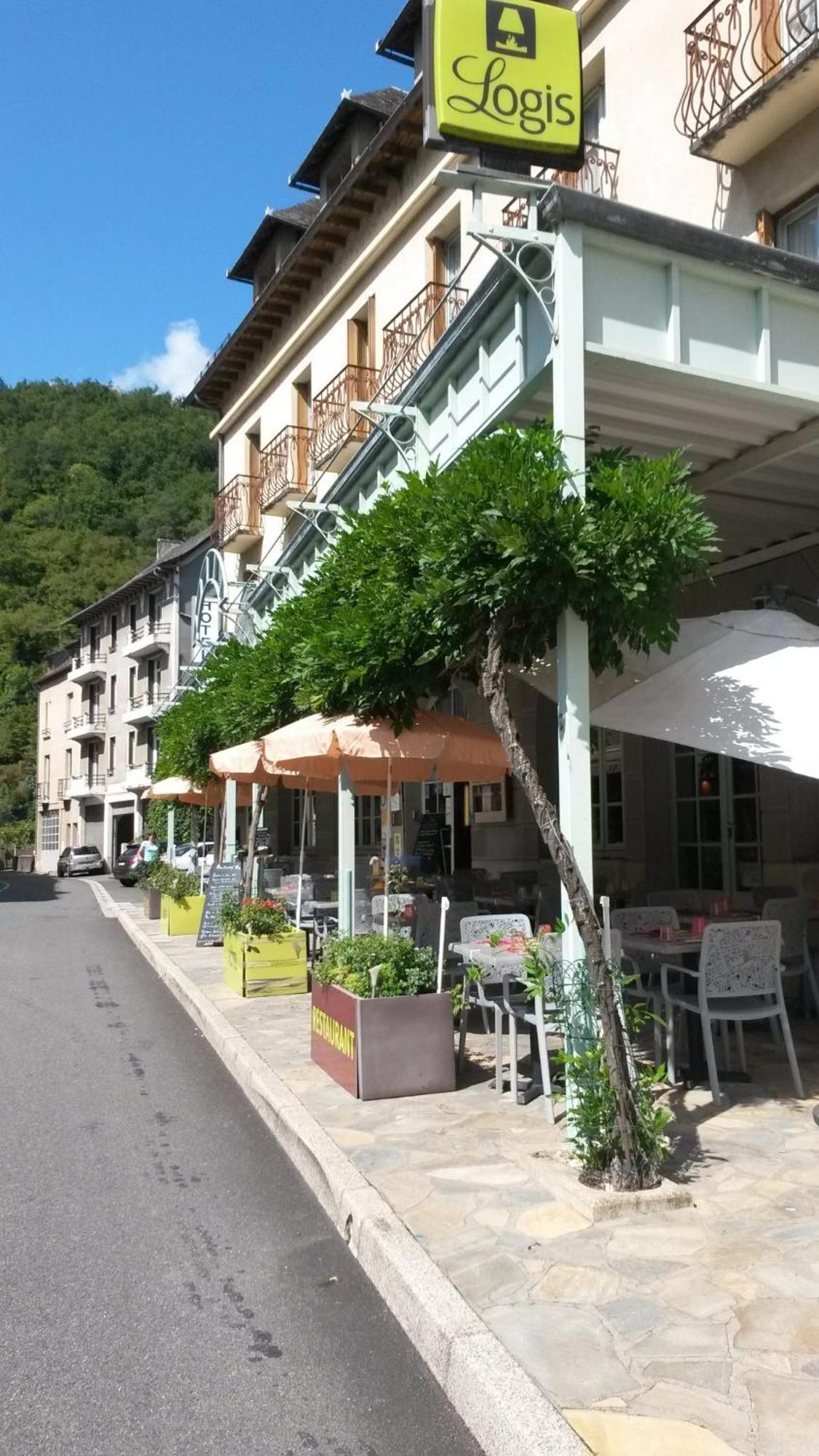 Hotel Restaurant Aux Armes D'Estaing - Kb Hotel Group Ngoại thất bức ảnh